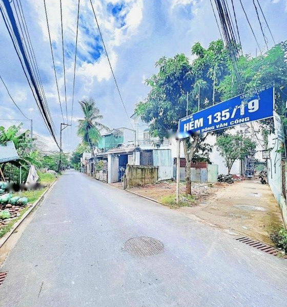 Vị trí thuận lợi tọa lạc gần Đồng Văn Cống, Bình Thủy bán nhà bán ngay với giá êm chỉ 2.3 tỷ-01
