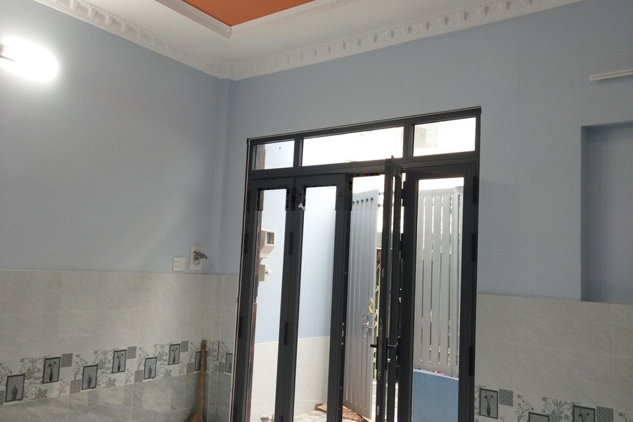 Nhà gồm 4 PN bán nhà ở diện tích gồm 70.5m2 bán ngay với giá giao lưu 3.9 tỷ vị trí thuận lợi ở Quận 8, Hồ Chí Minh, hướng Đông - Nam-01