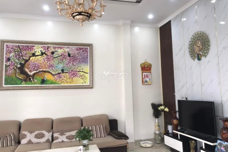 Nhà gồm 3 PN bán nhà ở có diện tích chung là 156m2 bán ngay với giá cực rẻ từ 4.6 tỷ nằm ngay bên trong Lê Thị Hồng Gấm, Lâm Đồng-01