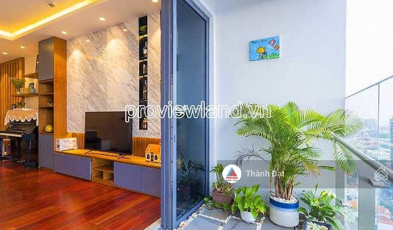 Bán căn hộ có một diện tích sàn 101m2 vị trí đẹp gần Quận 2, Hồ Chí Minh bán ngay với giá khoảng từ 11 tỷ