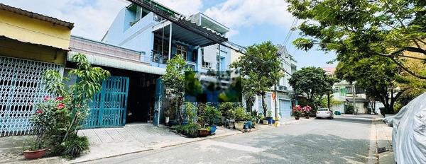 Nhà gồm 2 phòng ngủ bán nhà bán ngay với giá khởi điểm chỉ 9.2 tỷ có diện tích 100m2 vị trí đẹp Đường Số 3, Hồ Chí Minh-03