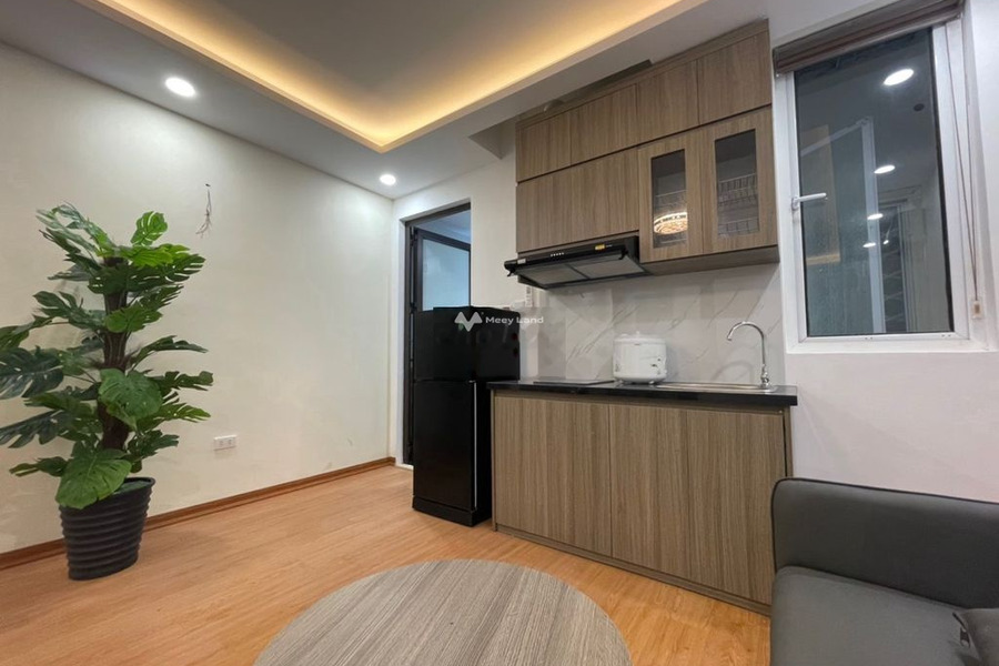 Cho thuê phòng trọ tổng diện tích là 46m2 bên trong Nguyễn Khang, Hà Nội thuê ngay với giá siêu ưu đãi 7.4 triệu/tháng-01