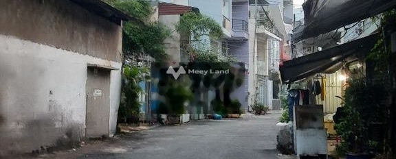 Nằm tại Quận 6, Hồ Chí Minh, bán nhà, bán ngay với giá cơ bản từ 5.5 tỷ diện tích 67m2, trong nhà có 3 PN hỗ trợ mọi thủ tục miễn phí-02
