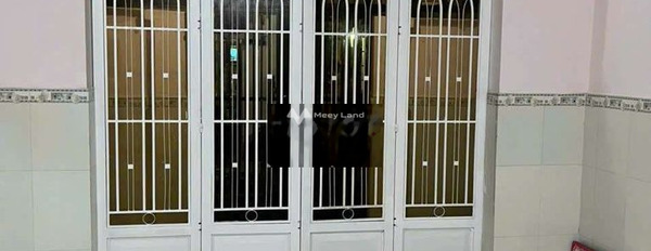 Tọa lạc ngay ở Đường 8, Thủ Đức, cho thuê nhà, giá thuê cực sốc chỉ 6 triệu/tháng có diện tích 56m2, nhìn chung bao gồm 3 PN giấy tờ nhanh chóng-02