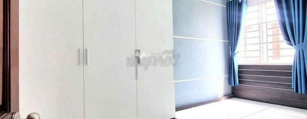 Có diện tích chung 30m2 bán nhà Bên trong Phước Kiển, Hồ Chí Minh trong nhà có tất cả 3 phòng ngủ 3 WC vào ở ngay-03