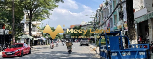 Bán nhà vị trí thuận lợi ngay ở Bình Tân, Hồ Chí Minh vào ở ngay giá cực sốc chỉ 11.7 tỷ có diện tích chính 90m2-02