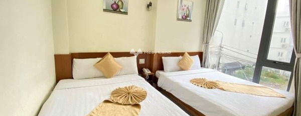 Vị trí đặt tại Phan Liêm, Ngũ Hành Sơn cần bán Khách sạn với diện tích thực 90m2, tổng quan bao gồm có 18 phòng ngủ thuận tiện di chuyển-02