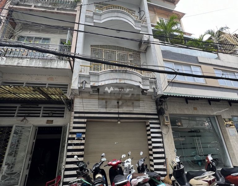 Giá 15 triệu/tháng, cho thuê nhà với diện tích chuẩn 33m2 vị trí đẹp ngay ở Quận 4, Hồ Chí Minh, trong căn này có 3 PN, 3 WC giấy tờ nhanh chóng-01