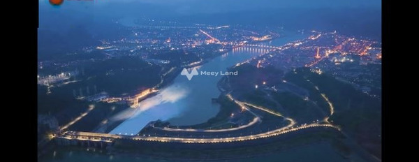 Vị trí thuận lợi ngay ở Thịnh Minh, Thịnh Lang bán đất giá mong muốn chỉ 2.5 tỷ diện tích tầm trung 100m2, lộ có độ ngang 22 m-03
