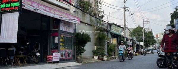 Mặt tiền nằm ngay ở Quận 12, Hồ Chí Minh bán nhà bán ngay với giá vô cùng rẻ chỉ 6.3 tỷ trong căn này 1 PN 1 WC-03