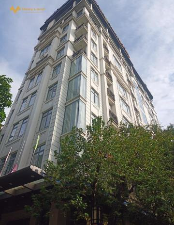 Bán khách sạn 12 tầng đường Láng, Đống Đa, Hà Nội. Diện tích 180m2, giá 46 tỷ