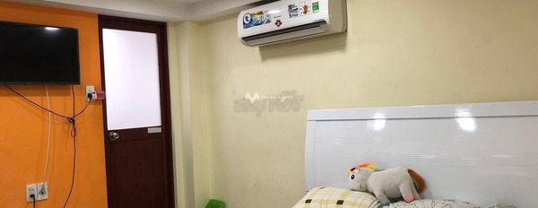 Diện tích 30m2 bán nhà ở vị trí đẹp tọa lạc ở Nguyễn Văn Lạc, Phường 21 trong nhà này gồm có 3 phòng ngủ 2 WC hỗ trợ mọi thủ tục miễn phí-03