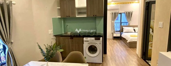 Vị trí mặt tiền ở Phường 15, Phú Nhuận, cho thuê chung cư giá thuê siêu mềm 9.2 triệu/tháng, căn hộ gồm có 1 PN, 1 WC cảm ơn bạn đã đọc tin-02