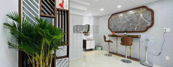 Trong nhà này gồm 3 phòng ngủ, bán nhà ở diện tích khoảng 64.3m2 vị trí đẹp tọa lạc tại Thủ Đức, Hồ Chí Minh-02