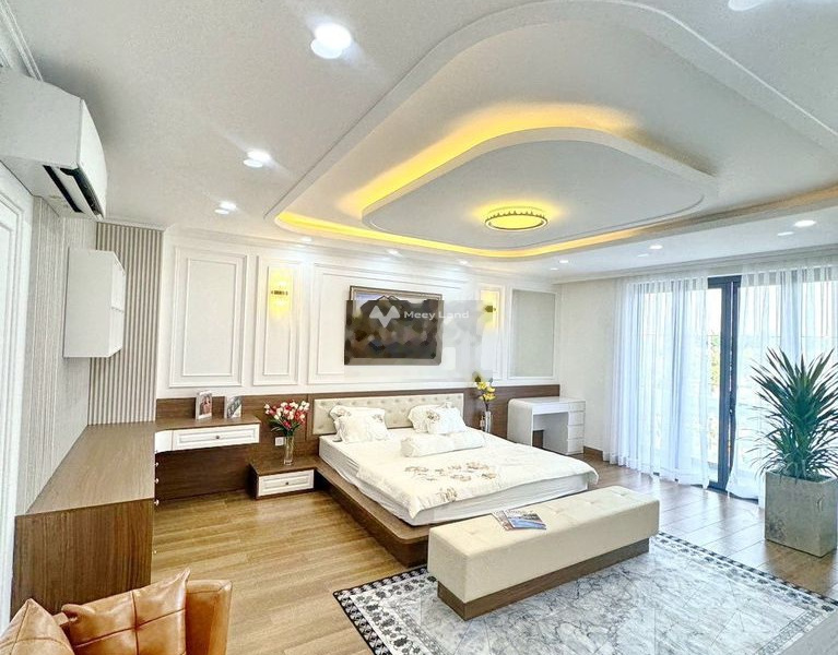 Bán nhà vị trí nằm ở Nhà Bè, Hồ Chí Minh bán ngay với giá cực rẻ 22 tỷ có diện tích chính 156m2 tổng quan trong căn nhà gồm 4 PN-01