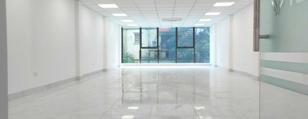 Văn phòng siêu đẹp giá tốt tại Dịch Vọng Hậu mời khách quan tâm 150m2 giá chỉ 25tr -03