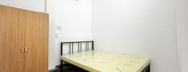 Cho thuê chung cư vị trí đặt vị trí ở Phường 9, Hồ Chí Minh, trong căn hộ nhìn chung bao gồm 2 phòng ngủ, 1 WC tiện ích bao phê-02