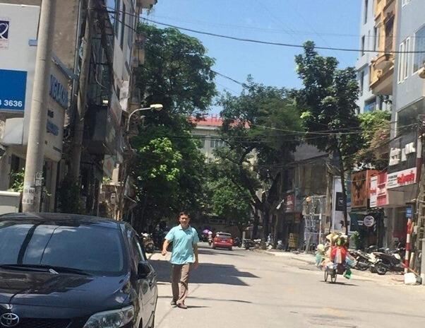 Cho thuê mặt bằng kinh doanh phố Nguyễn Huy Tưởng, Thanh Xuân, Hà Nội