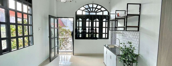 Tân Bình, Hồ Chí Minh, cho thuê chung cư giá thuê cực mềm từ 3.7 triệu/tháng, trong căn hộ nhìn chung bao gồm 1 PN, 1 WC giá siêu rẻ-03