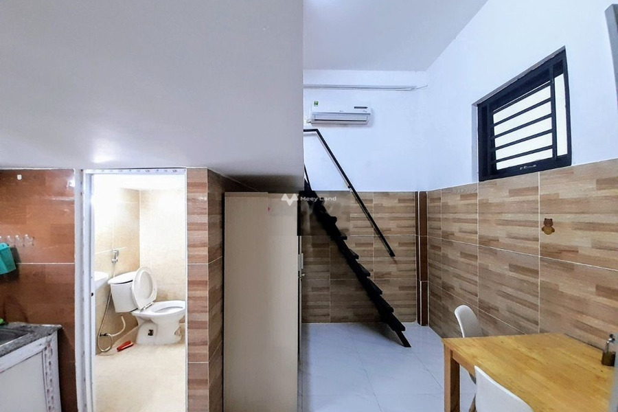Nhà có việc gấp cho thuê phòng trọ diện tích trong khoảng 28m2 Trần Thánh Tông, Hồ Chí Minh thuê ngay với giá hợp lý 4.2 triệu/tháng nhà view bao đẹp-01