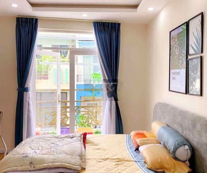 Vị trí thuận lợi tọa lạc tại Tân Phú, Hồ Chí Minh cho thuê nhà giá thuê cực êm 11 triệu/tháng, căn nhà gồm 2 PN, 2 WC-01