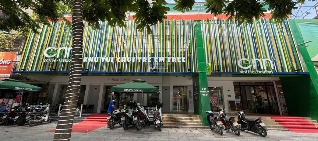 Cho thuê nhà vị trí đặt tọa lạc ngay trên Thành Công, Hà Nội, giá nhỉnh 300 triệu/tháng diện tích tổng là 200m2