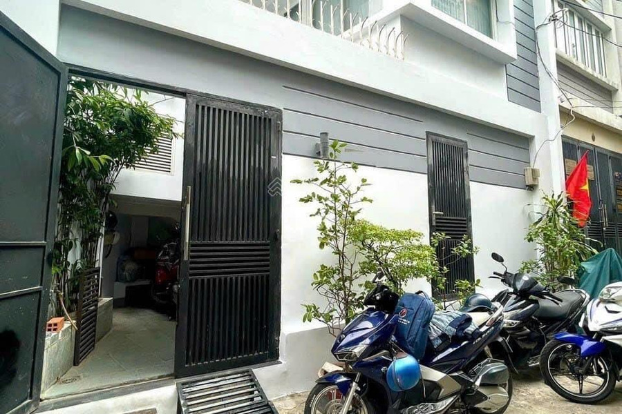 Chú Hưng cần bán nhà đang cho thuê 24tr/th, đường Ký Con, Q. 1.72m2,1 trệt 3 lầu 5PN, sổ mới -01