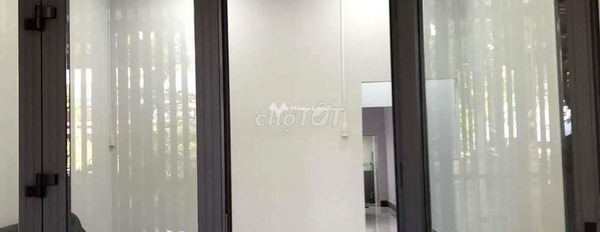Nhà có 1 PN cho thuê nhà ở có diện tích chính 80m2 thuê ngay với giá siêu mềm chỉ 4 triệu/tháng vị trí đặt tọa lạc tại Hóc Môn, Hồ Chí Minh-02