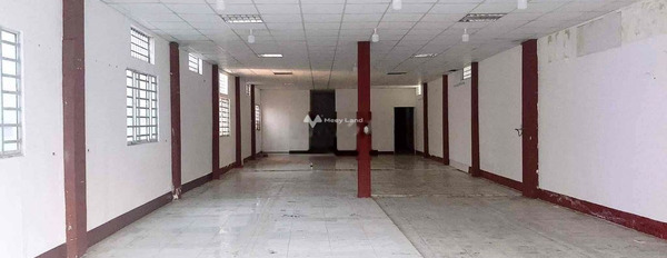 Cho thuê nhà, giá thuê cực tốt chỉ 24 triệu/tháng diện tích vừa phải 220m2 vị trí tốt ngay Ninh Kiều, Cần Thơ-02