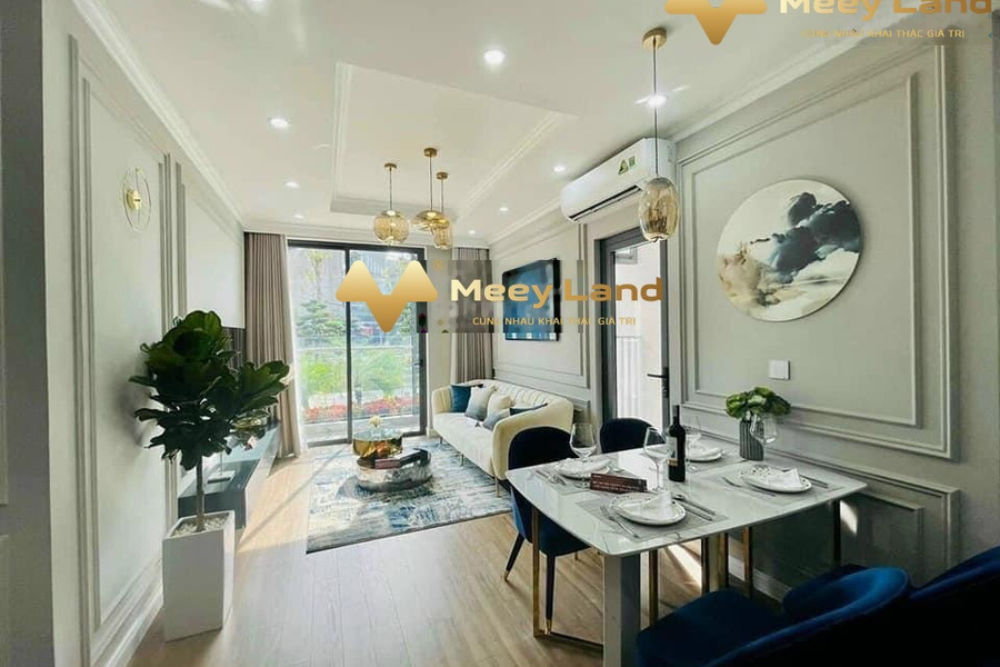 Tài chính cạn nên, bán chung cư diện tích thực khoảng 70 m2 tọa lạc gần Hạ Long, Quảng Ninh, hướng Đông Nam, căn hộ gồm tổng cộng 2 phòng ngủ, 2 WC ch...-01