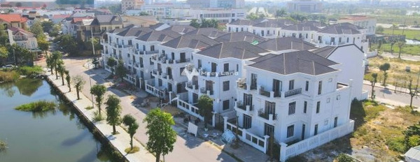 Vị trí đặt gần Đồng Hới, Quảng Bình, bán biệt thự, giá bán chỉ từ chỉ 7.55 tỷ có diện tích 160m2, căn nhà có tổng cộng 5 PN gọi ngay!-02