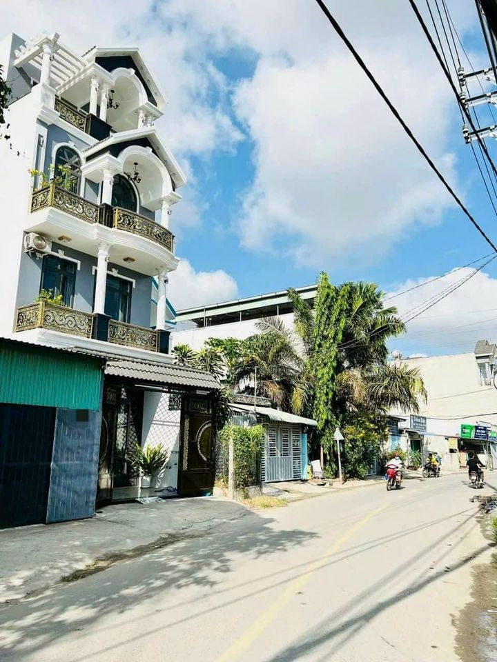 Bán nhà mặt phố quận 12 thành phố Hồ Chí Minh giá 7.6 tỷ-1