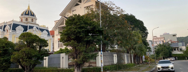 Bán biệt thự có diện tích chung là 1000m2 bán ngay với giá tốt bất ngờ chỉ 135 tỷ vị trí thuận lợi ngay tại Hồng Hà, Quảng Ninh-03