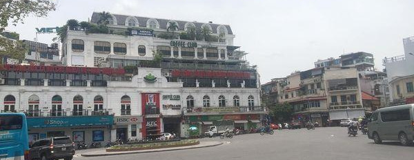 Diện tích 65 m2 bán nhà ở vị trí mặt tiền ngay Hoàn Kiếm, Hà Nội trong nhà tổng quan gồm có 4 phòng ngủ ngõ đi ngang 12 mét liên hệ chính chủ.-02