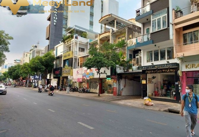Nằm tại Nguyễn Cảnh Dị, Hồ Chí Minh, bán nhà, giá khởi điểm 12.9 tỷ có diện tích gồm 60m2, trong nhà này thì có 5 PN liên hệ trực tiếp để được tư vấn
