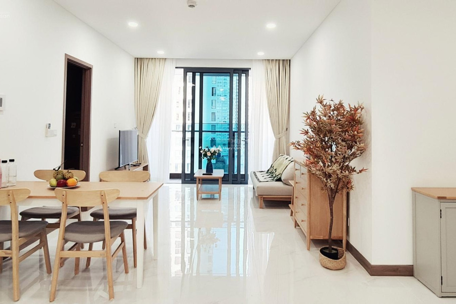 Tổng quan gồm có tất cả 2 PN, cho thuê căn hộ vị trí nằm trên Bình Thạnh, Hồ Chí Minh, 2 WC giá cực mềm-01