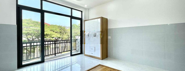 Chung cư 1 phòng ngủ, cho thuê căn hộ vị trí tiện lợi ngay tại Đường Số 10, Hồ Chí Minh, căn hộ này bao gồm 1 PN, 1 WC giá mềm sinh viên-02