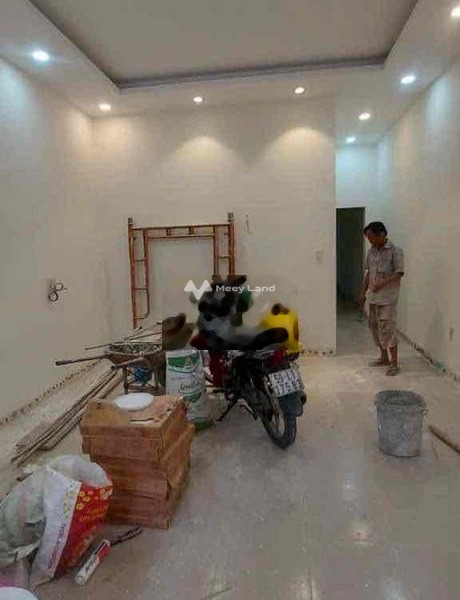 Giá bán 6.7 tỷ bán nhà có diện tích rộng 64m2 vị trí đặt ở Phường 4, Quận 8 trong căn này có tổng 2 phòng ngủ, 2 WC cảm ơn đã xem tin-01