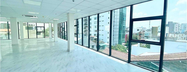 Nguyễn Cơ Thạch - Mỹ Đình trống sàn thương mại diện tích 60m2, sàn văn phòng diện tích 100m2 cho thuê-02