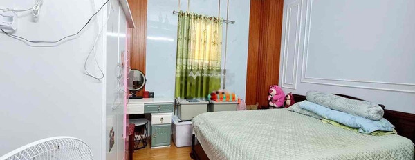 Vị trí mặt tiền nằm ở Nguyễn Cảnh Chân, Hồ Chí Minh bán nhà bán ngay với giá thỏa thuận 3.38 tỷ trong căn nhà này gồm 3 PN 3 WC-02