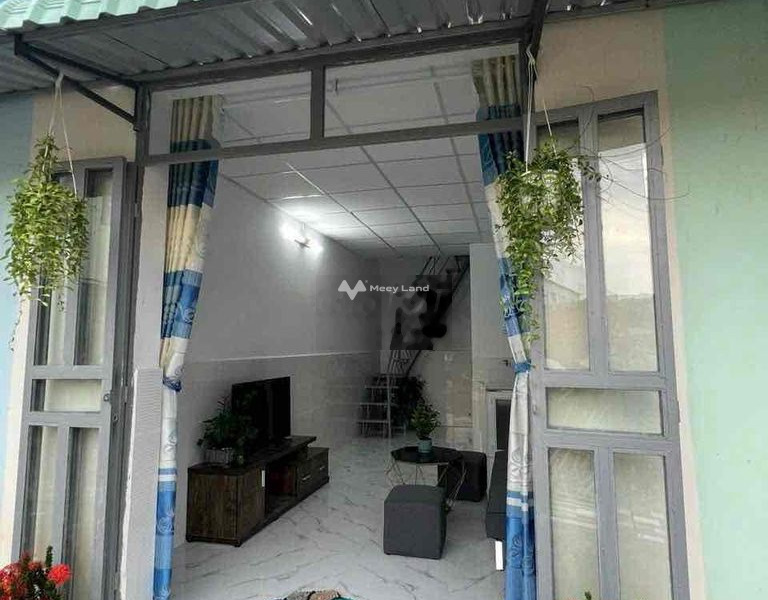 Nhà 2 phòng ngủ bán nhà bán ngay với giá khởi điểm 280 triệu có diện tích rộng 48m2 vị trí mặt tiền nằm tại Xuân Thới Sơn, Hồ Chí Minh-01