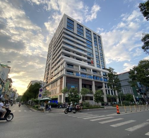 Nhà gồm 10 phòng ngủ bán nhà vào ở luôn giá công khai 27 tỷ có diện tích chung 90m2 mặt tiền nằm tại Phường 9, Hồ Chí Minh