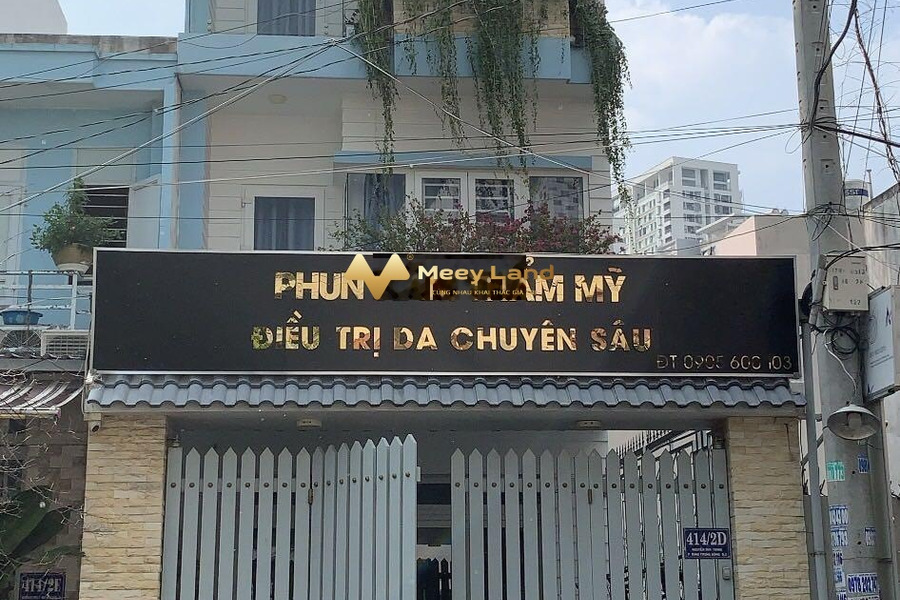 Bán nhà vị trí đặt ở Đường Nguyễn Duy Trinh, Quận 2 bán ngay với giá cạnh tranh 9.5 tỷ có diện tích gồm 110m2 ngôi nhà có tổng cộng 5 PN-01
