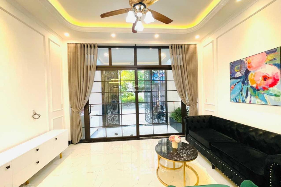 Vị trí cực kì thuận lợi ngay tại Đồng Thái, Hải Phòng bán nhà tổng quan căn nhà này gồm 3 phòng ngủ 3 WC-01
