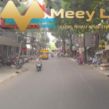 Tôi chuyển nhà mới cho thuê nhà mặt tiền nằm ngay tại Đường Nguyễn Thái Bình, Quận Tân Bình, vào ở ngay giá khủng 21.6 tỷ/tháng diện tích thực 360 m2,...