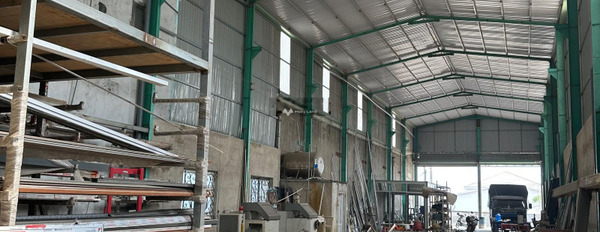 Vị trí đẹp gần Khánh Bình, Bình Dương cho thuê kho bãi 600m2 giá thuê đặc biệt từ 20 triệu/tháng vui lòng liên hệ để xem trực tiếp-02