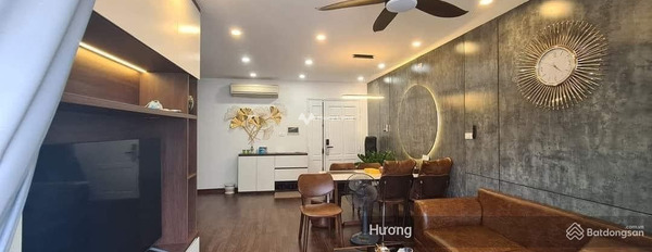 Nằm ở Thanh Xuân Trung, Hà Nội bán chung cư bán ngay với giá cực kì tốt chỉ 5.1 tỷ, hướng Tây, trong căn hộ tổng quan gồm có 2 PN, 2 WC nhà bao mới-03
