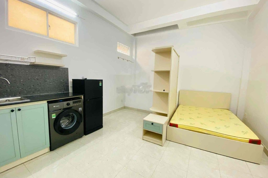 Phòng mới có máy giặt riêng ngay CV Lê Thị Riêng -01