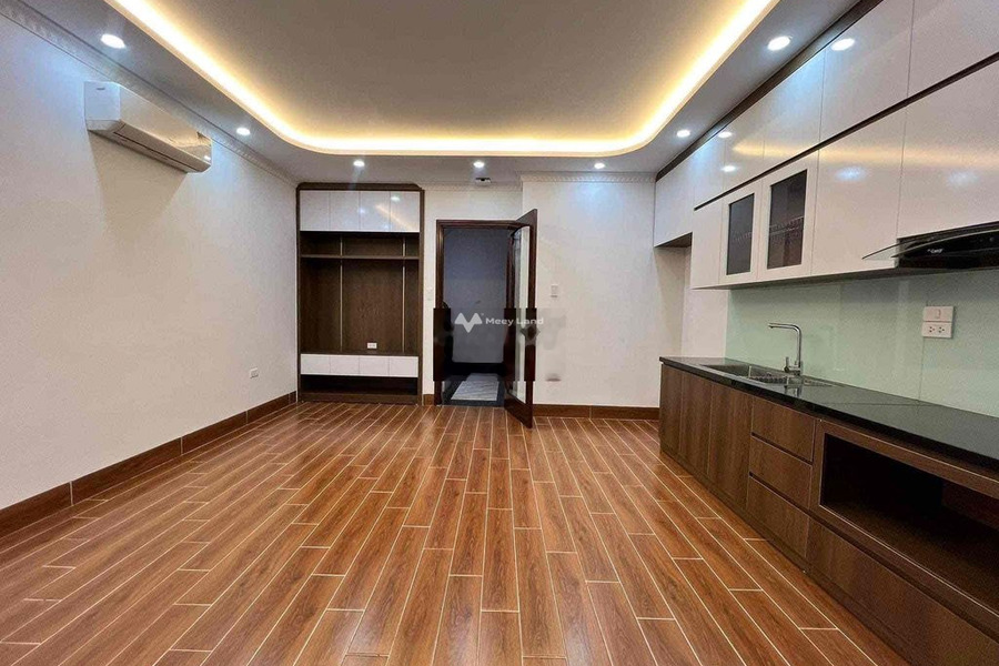 Nhà 3 PN bán nhà ở diện tích 40m2 bán ngay với giá mua ngay chỉ 9.3 tỷ vị trí thuận lợi gần Vĩnh Phúc, Ba Đình-01