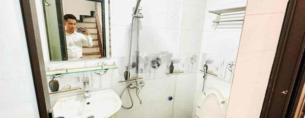 Nhà gồm 6 PN bán nhà giá bán chỉ 6 tỷ có diện tích chung là 42m2 vị trí mặt tiền nằm tại Hoàng Quốc Việt, Cầu Giấy-02